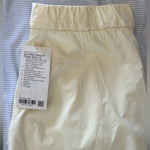lululemon Cream Women Shorts